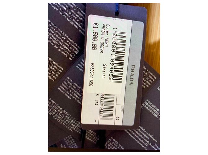 Prada Abendkleid aus schwarzem Satin - Ansicht 6