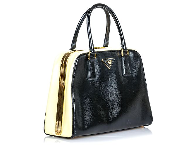 Borsa a mano Prada in piramide saffiano nera - vista 2