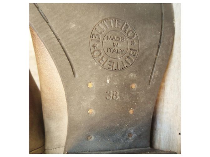 Autre Marque Stivaletti Buttero in nabuk taupe - vista 7