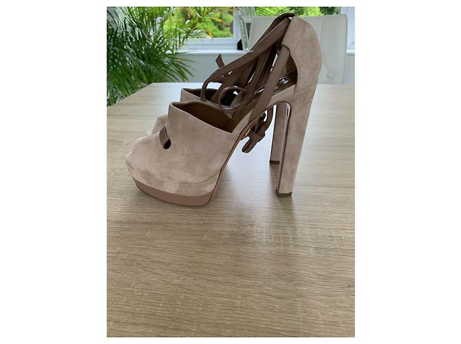 Aquazzura Tacchi in pelle scamosciata e pelle Taupe - vista 4