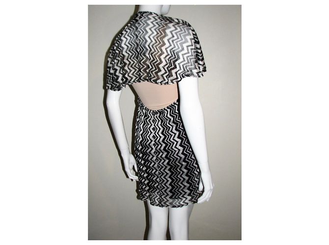 Anna Sui Abito con stampa Chevron (fr 38) Nero Argento Bianco - vista 3