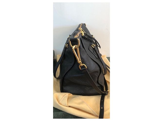 Lumineuse Louis Vuitton Borse D'oro Blu navy - vista 4