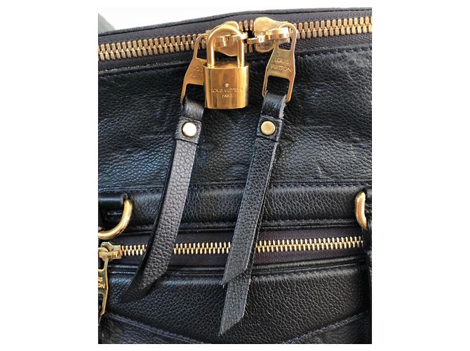 Lumineuse Louis Vuitton Borse D'oro Blu navy - vista 7