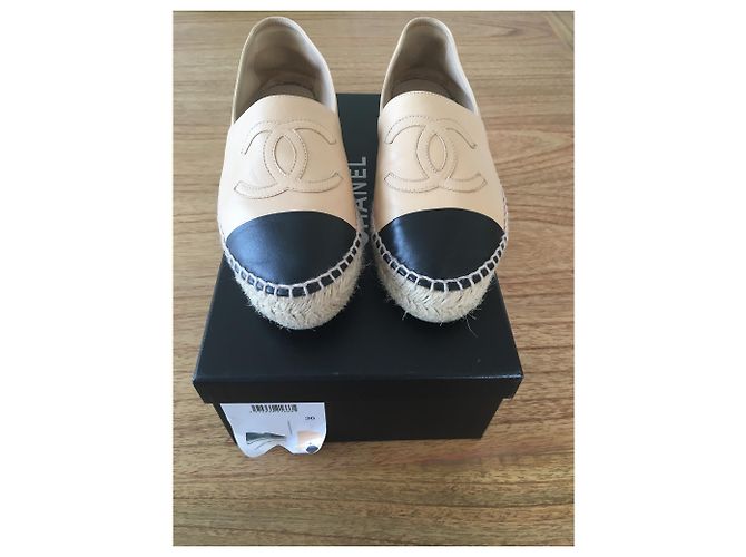 Chanel Espadrilles Black Beige - view 3