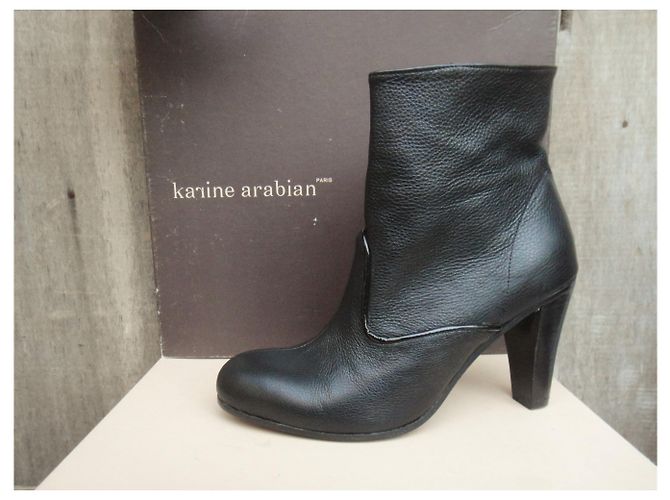 Botines Karine Arabian modelo Eddie perfecto estado (38) Negro - vista 4