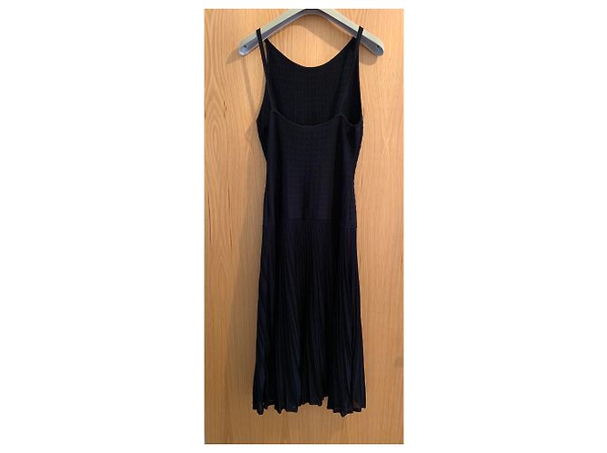 Chanel Kleid schwarz mit Logo - Ansicht 2