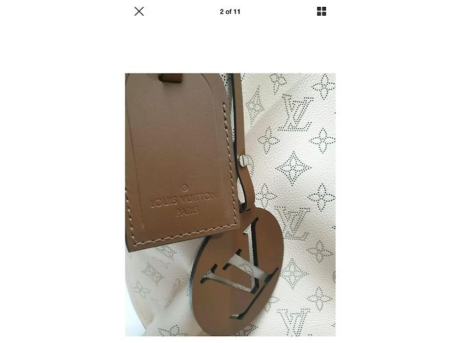 Beverly Louis Vuitton Carmel Hobo Beige - vista 3