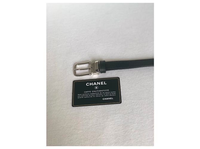 Wallet On Chain Chanel Cangurera Negro - vista 3