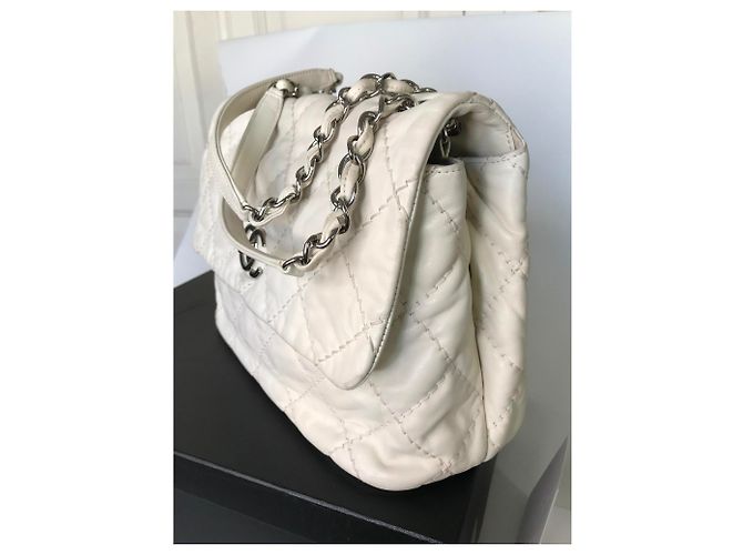 Timeless Maxi borsa senza tempo con scatola Chanel Beige Crema - vista 10
