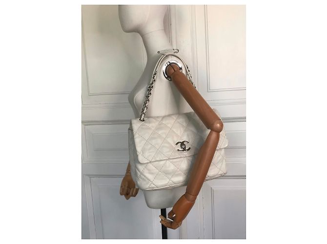 Timeless Maxi borsa senza tempo con scatola Chanel Beige Crema - vista 2