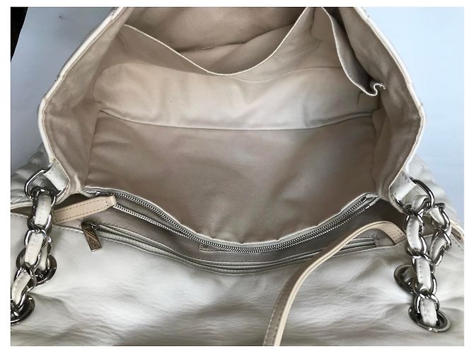 Timeless Maxi borsa senza tempo con scatola Chanel Beige Crema - vista 28