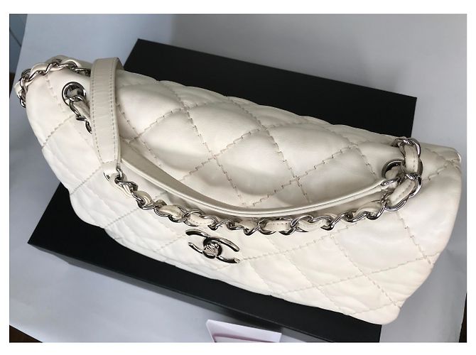 Timeless Maxi borsa senza tempo con scatola Chanel Beige Crema - vista 30