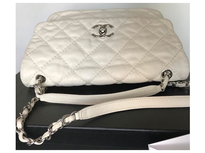 Timeless Maxi borsa senza tempo con scatola Chanel Beige Crema - vista 7