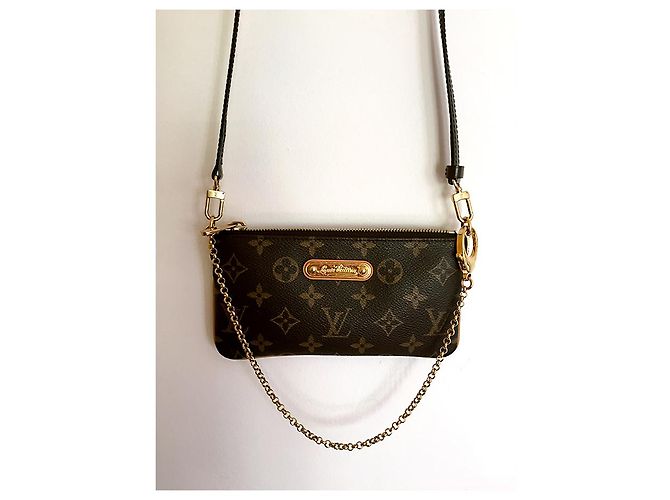 Louis Vuitton Monogram Canvas Milla MM Clutch Marrón oscuro - vista 12