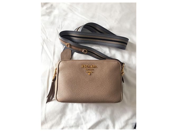 Borsa Prada in pelle martellata beige rosa - vista 3