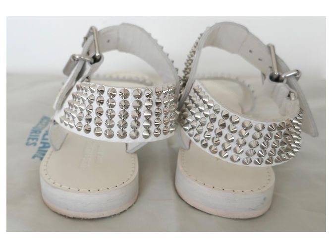 Zadig & Voltaire sandali bianchi con borchie - vista 4