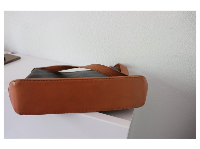 Borsa a tracolla Balenciaga in pelle nera Nero - vista 6