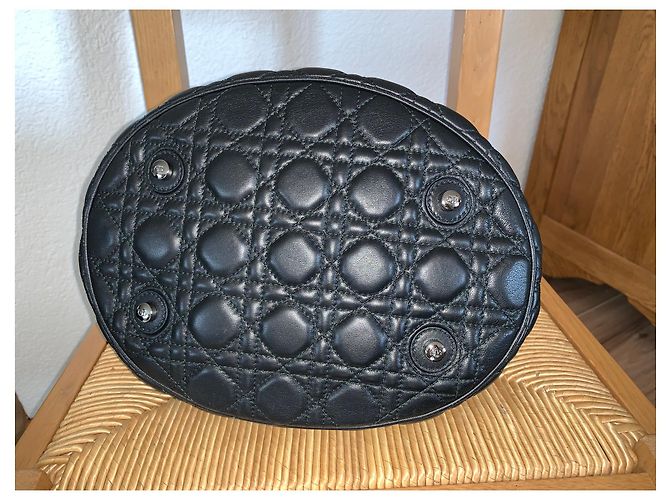 Borsa a secchiello Christian Dior Chri-Chri in pelle nera Nero - vista 9