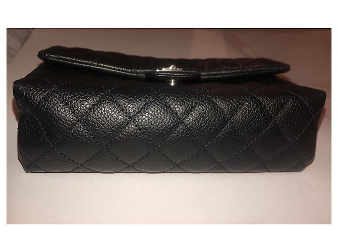 Chanel Uniform clutch Black - view 4