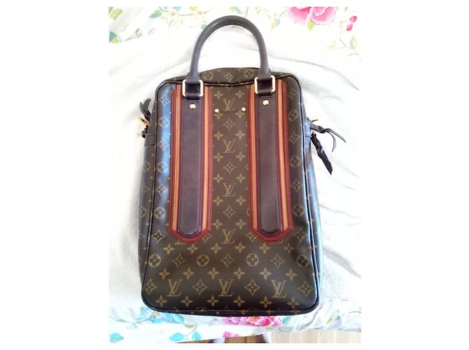 Borsa a mano Louis Vuitton in pelle marrone scuro - vista 5
