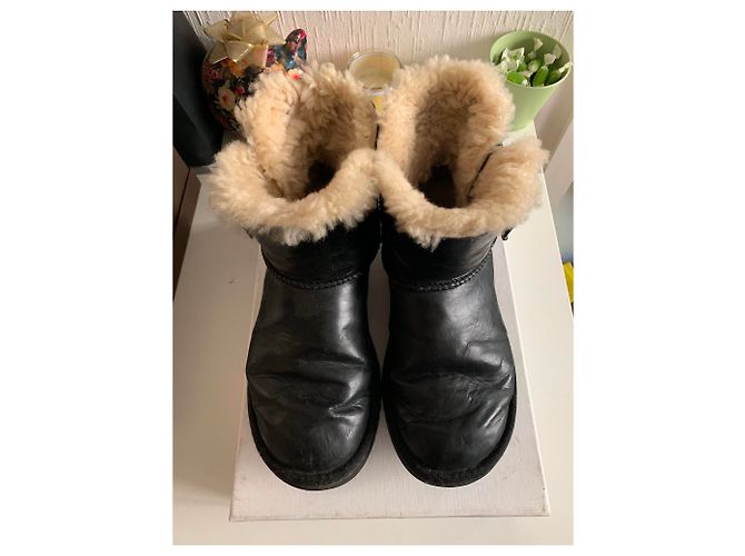 Botines Ugg de cuero negro con Swarovski - vista 4