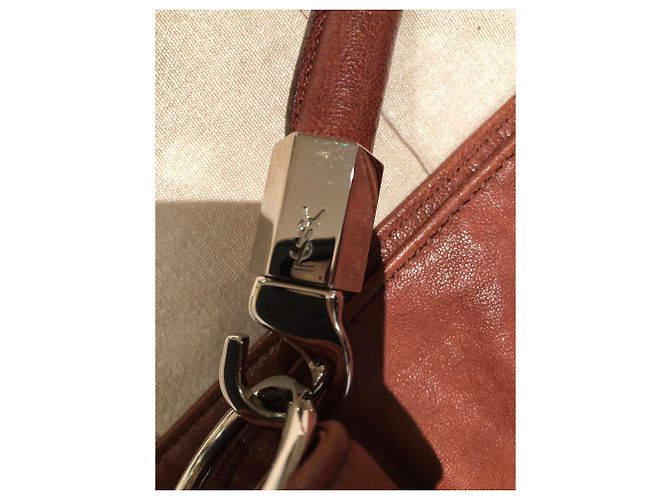 Yves Saint Laurent Hobo roady YSL - vista 6