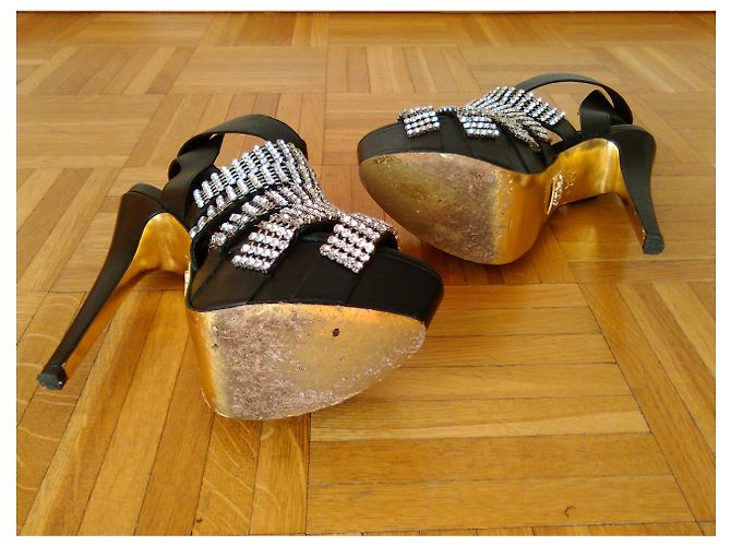 Anna Dello Russo pour H & M Sandali ANNA DELLO RUSSO per H&M con cristalli Nero - vista 7
