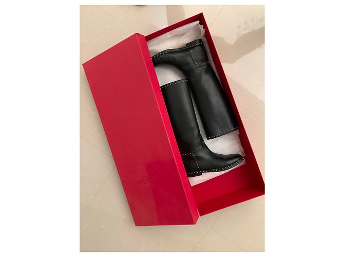 Valentino Rockstud Lederstiefel Schwarz Größe 41 - Ansicht 2