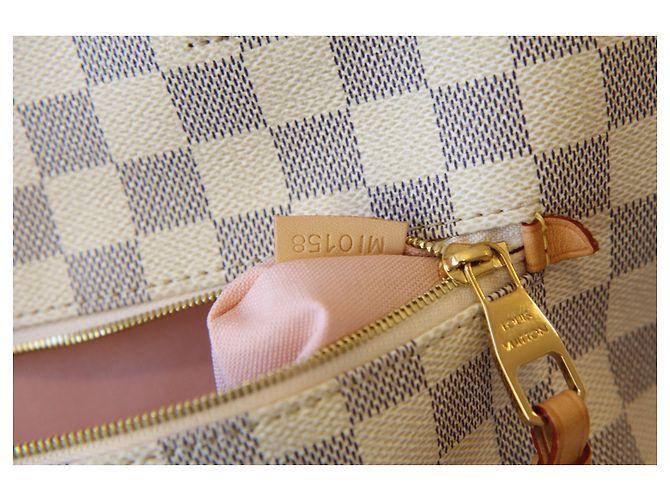 Louis Vuitton Iena MM Damier Azur Blanc - vue 3