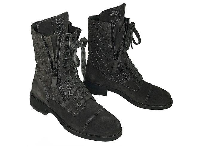 Chanel Kampfstiefel mit Box Anthrazitgrau - Ansicht 4