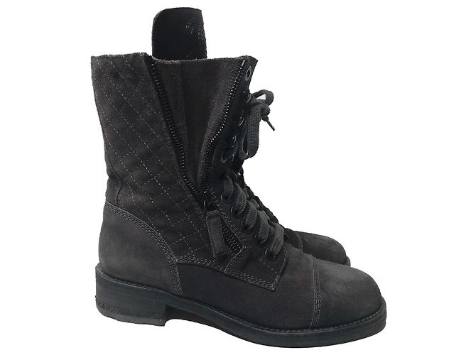 Chanel Kampfstiefel mit Box Anthrazitgrau - Ansicht 5