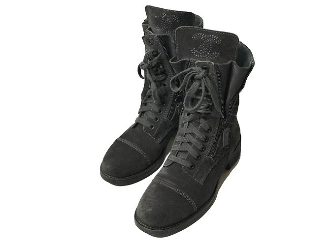 Chanel Kampfstiefel mit Box Anthrazitgrau - Ansicht 7
