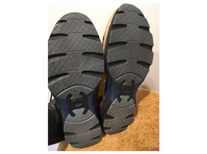 Chanel Scarpe da ginnastica Nero Blu D'oro Bordò - vista 9