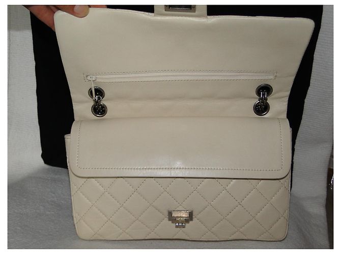 Chanel 2.55 Lammleder Maxi Reissue 226 Creme - Ansicht 10