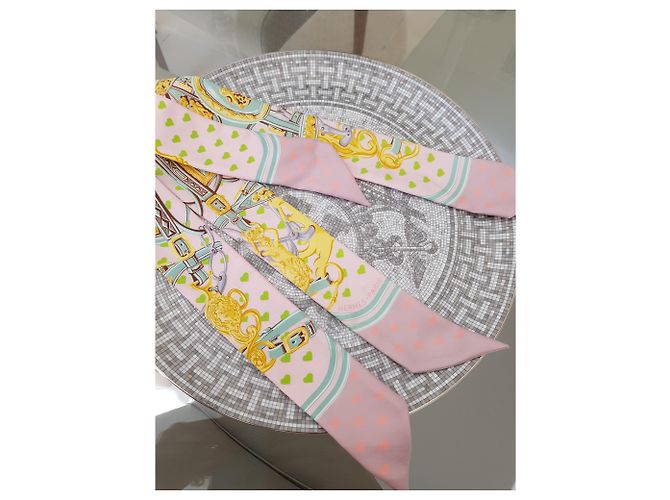 Hermès Hermes Paar Twilly Brides de Gala Limited Kollektion Pink - Ansicht 3