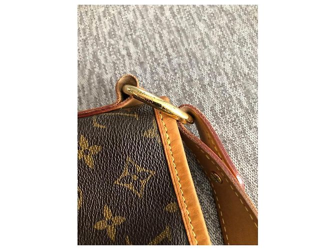 Louis Vuitton Delizioso GM Marrone - vista 3