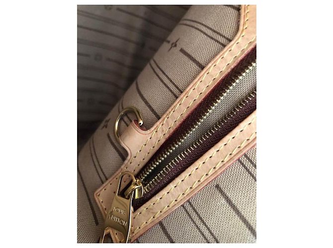 Louis Vuitton Delizioso GM Marrone - vista 7