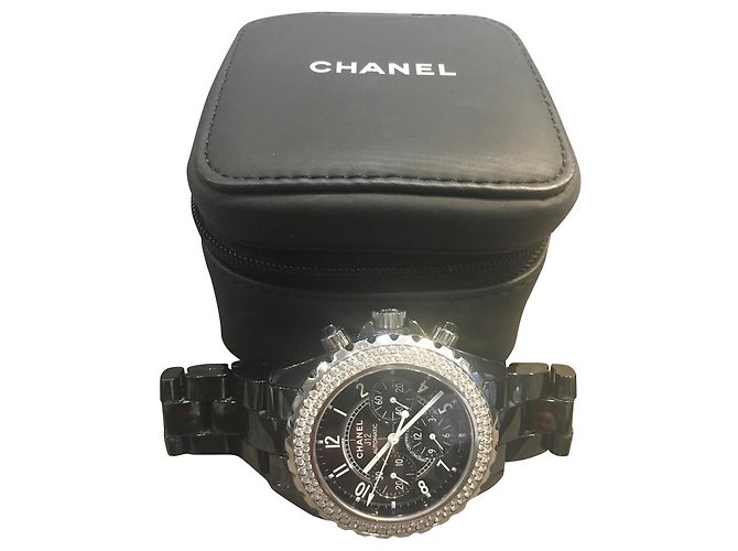 Chanel J12 Cronografo Automatico in Ceramica Nera 41mm Nero - vista 2