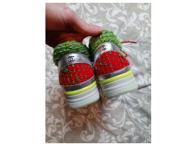 Sneakers Chanel in pelle e tweed Multicolore - vista 5