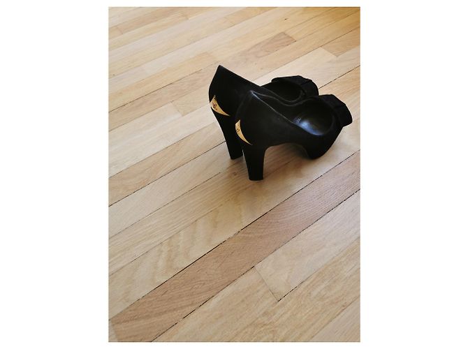 Décolleté Louis Vuitton Intemporel Velluto Nero 39 - vista 4