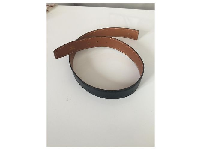 Hermès Ledergürtel reversibel braun und schwarz 65 cm - Ansicht 2