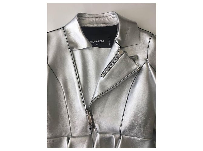 Dsquared2 Bikerjacke aus silbernem Leder - Ansicht 9