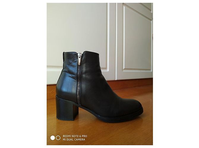 Autre Marque pallenere B2361 black leather heeled ankle boots 37 - view 2