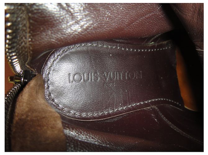 taglia Louis Vuitton 42,5 Marrone scuro - vista 2