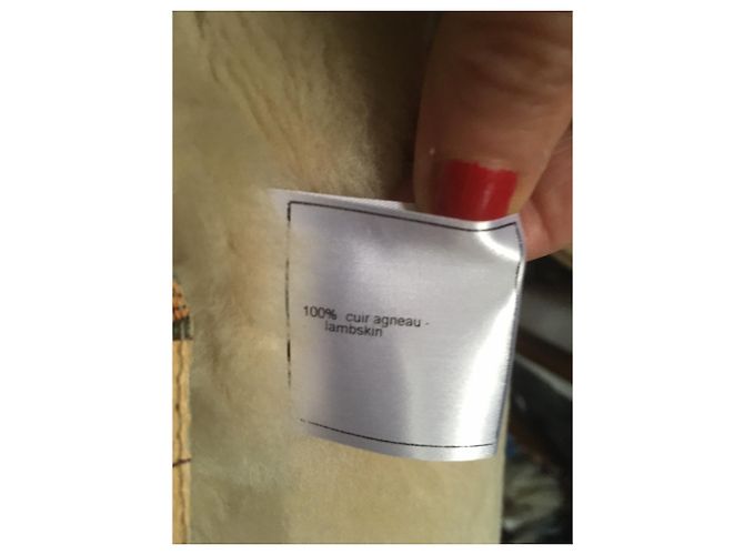 Chanel Trench in montone Beige - vista 7