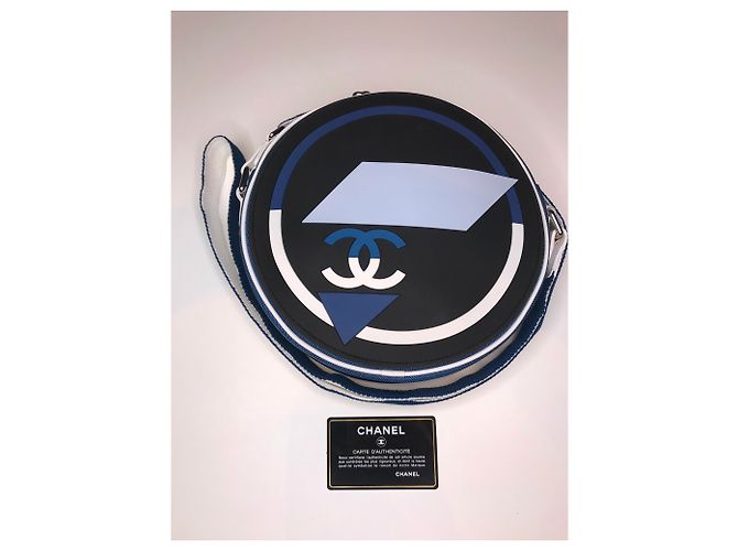 BORSA A MANO CHANEL IN TELA E GOMMA . Nero Bianco Blu navy - vista 12