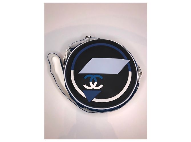 BORSA A MANO CHANEL IN TELA E GOMMA . Nero Bianco Blu navy - vista 15