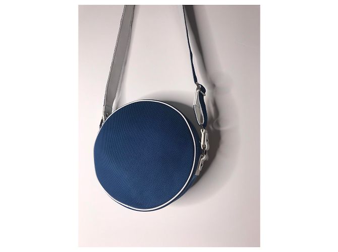 BORSA A MANO CHANEL IN TELA E GOMMA . Nero Bianco Blu navy - vista 6