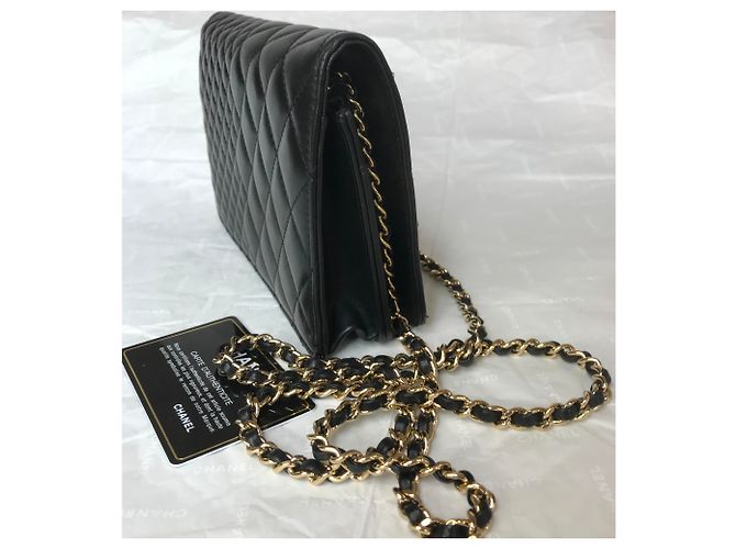 Wallet On Chain Chanel Limitato alla carta, Scatola, busta da viaggio Nero - vista 17