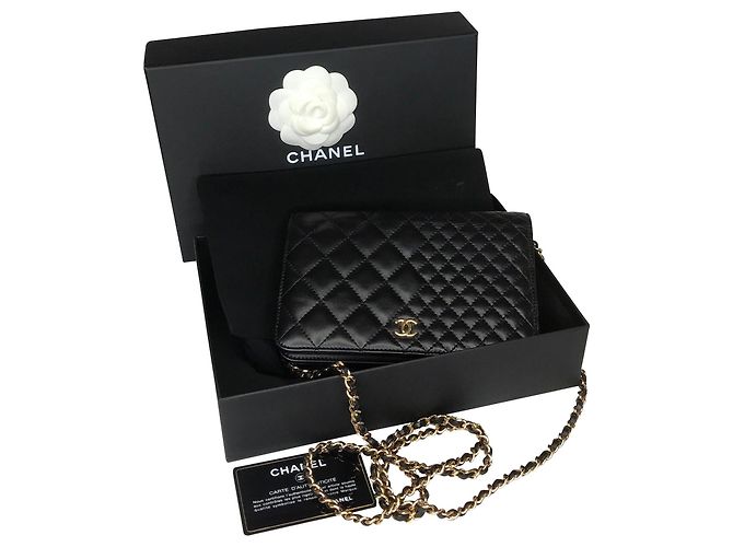 Wallet On Chain Chanel Limitato alla carta, Scatola, busta da viaggio Nero - vista 2